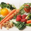 野菜や果物は健康的というイメージの盲点。ビタミン・ミネラルに注目しすぎる事で気付かれない糖質の害